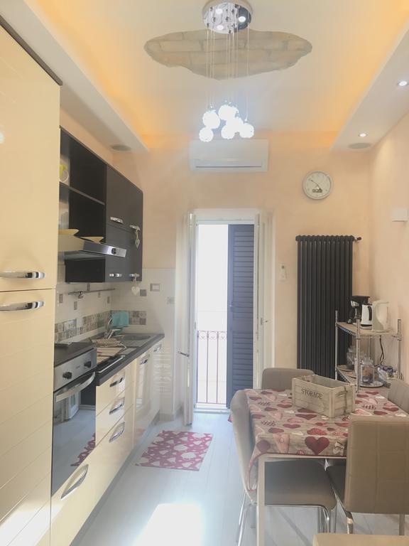 Spartacus Inn Apartment Рим Екстериор снимка