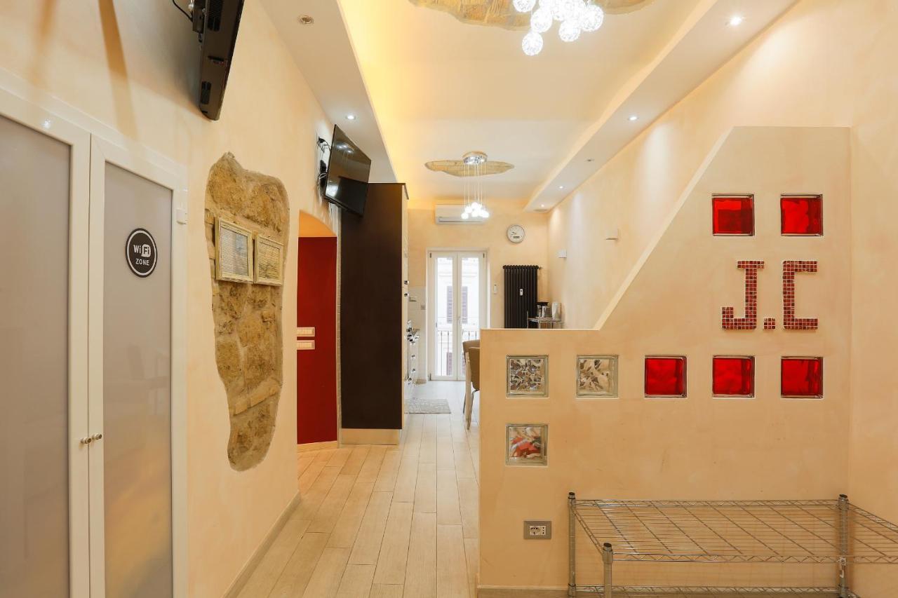 Spartacus Inn Apartment Рим Екстериор снимка
